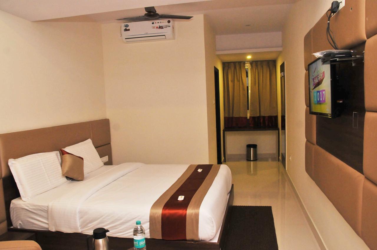 Capital O 76622 Hotel Raama Grand Mysore Exterior foto