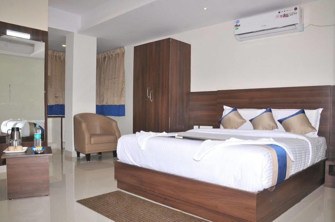 Capital O 76622 Hotel Raama Grand Mysore Exterior foto